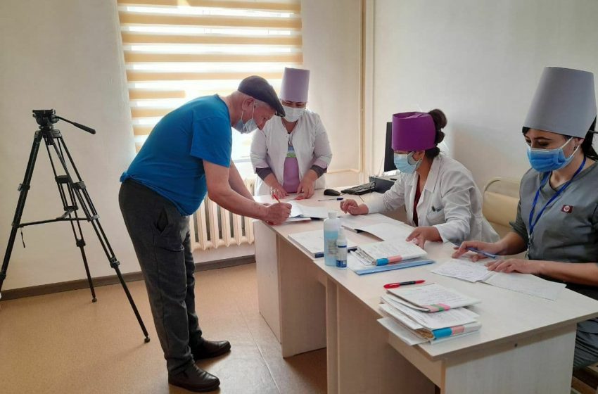 Ўзбекистонда эмланганларга вақтинча меҳнатга лаёқатсизлик таътили бериладими?