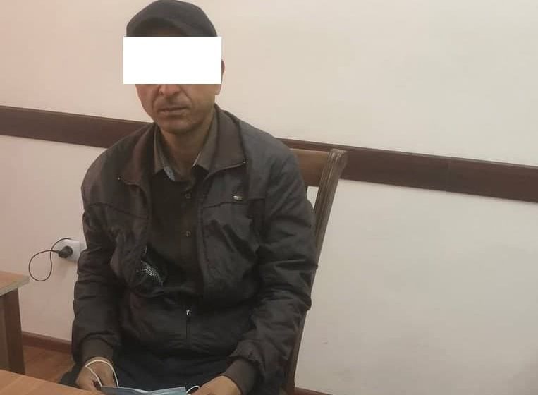 Фуқарога сохта кадастр ҳужжатларини тайёрлаб берган собиқ мутахассиснинг қилмиши фош бўлди